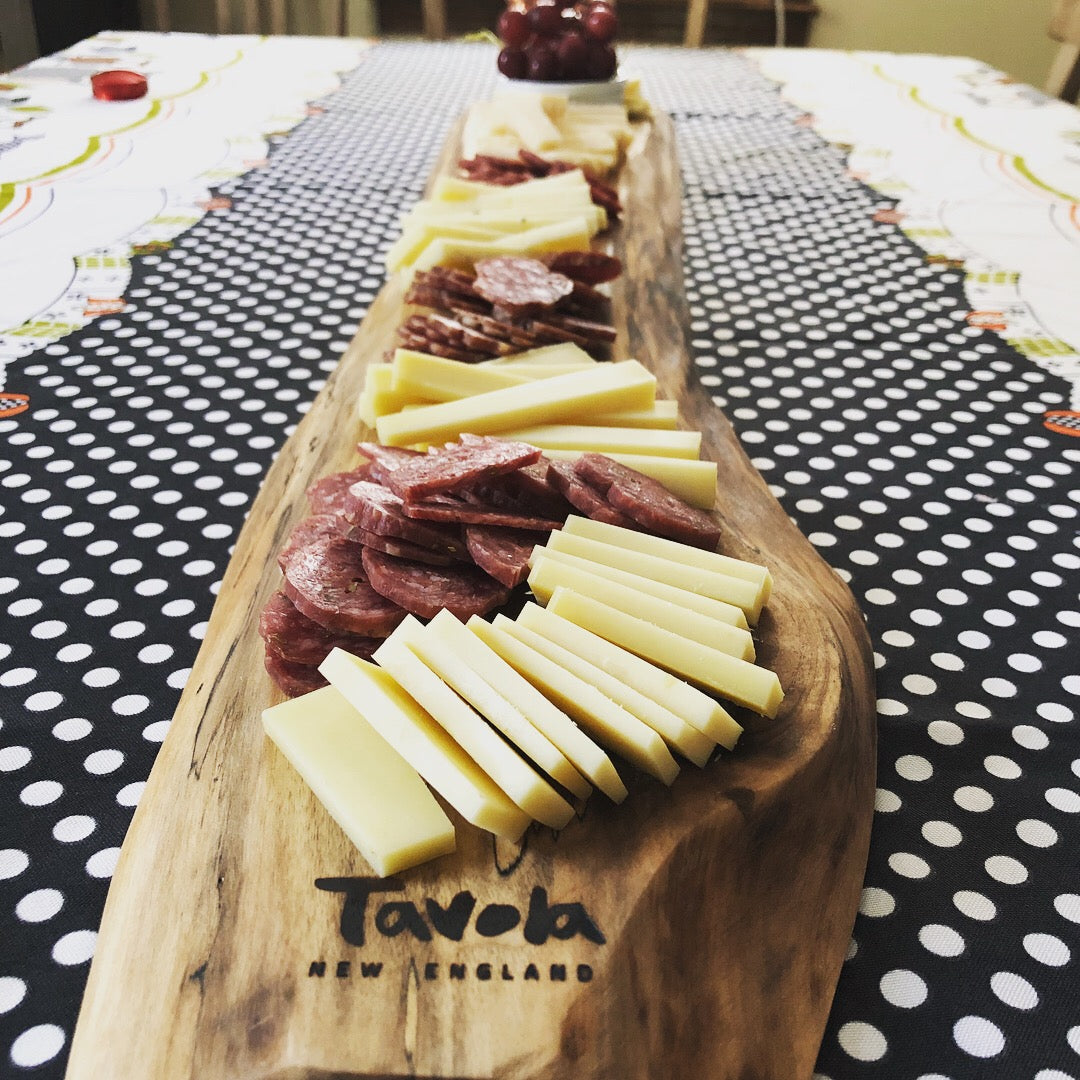 Chacuterie board 32" x 6" with Ramekin